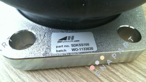 NG100 K16S-100 - SAE 4" Компенсатор з фланцями SAE