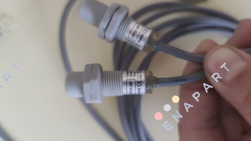 CP12-10P capacitive sensor