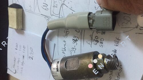 XM-69C-100F/WD266 НАТИСНІТЬ ВИМИКАЧ