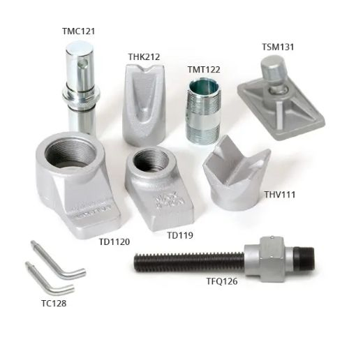 TMC221