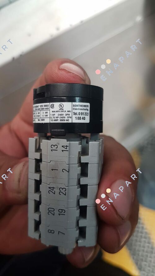 10001835 / WAB1014/4ZM/Z32/51/X99 Спеціальний кулачковий перемикач