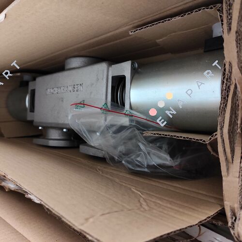 00M15083024 Реверсивний клапан